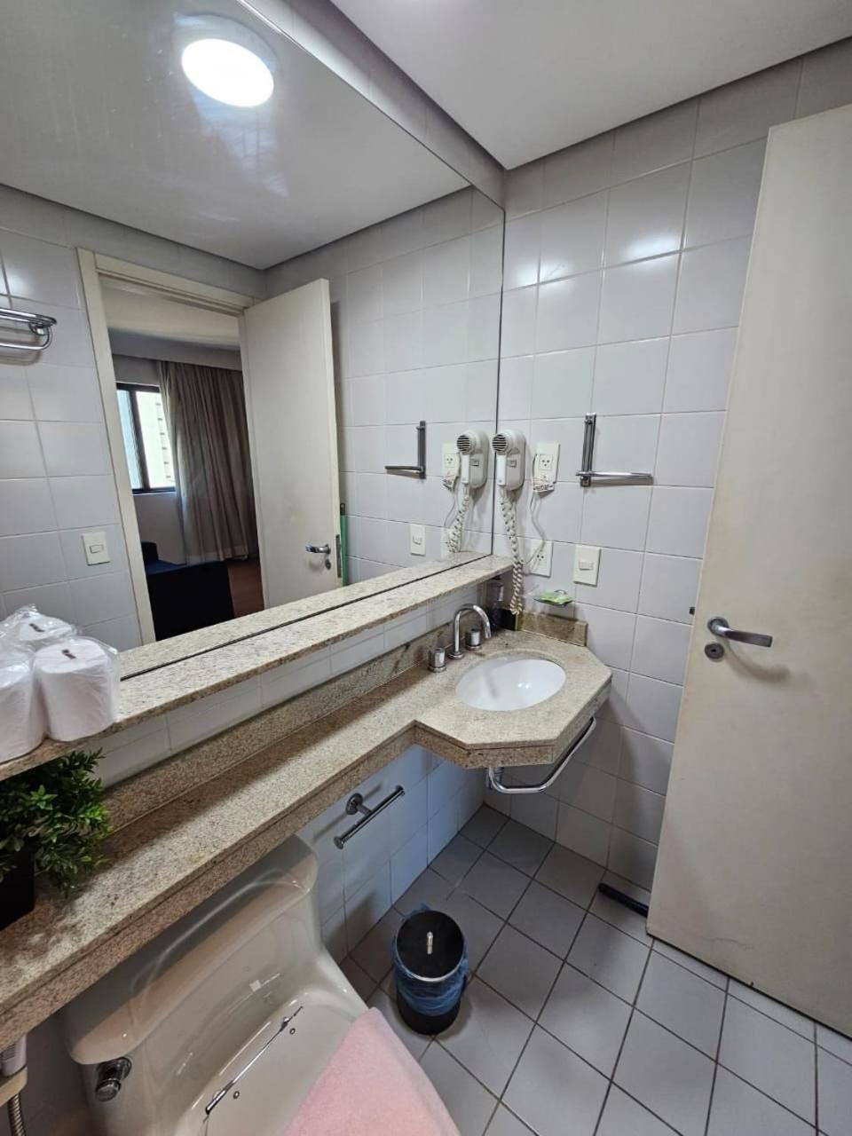 Hotel Internacional Ibirapuera 2534 Proximo Metro San Paolo Esterno foto